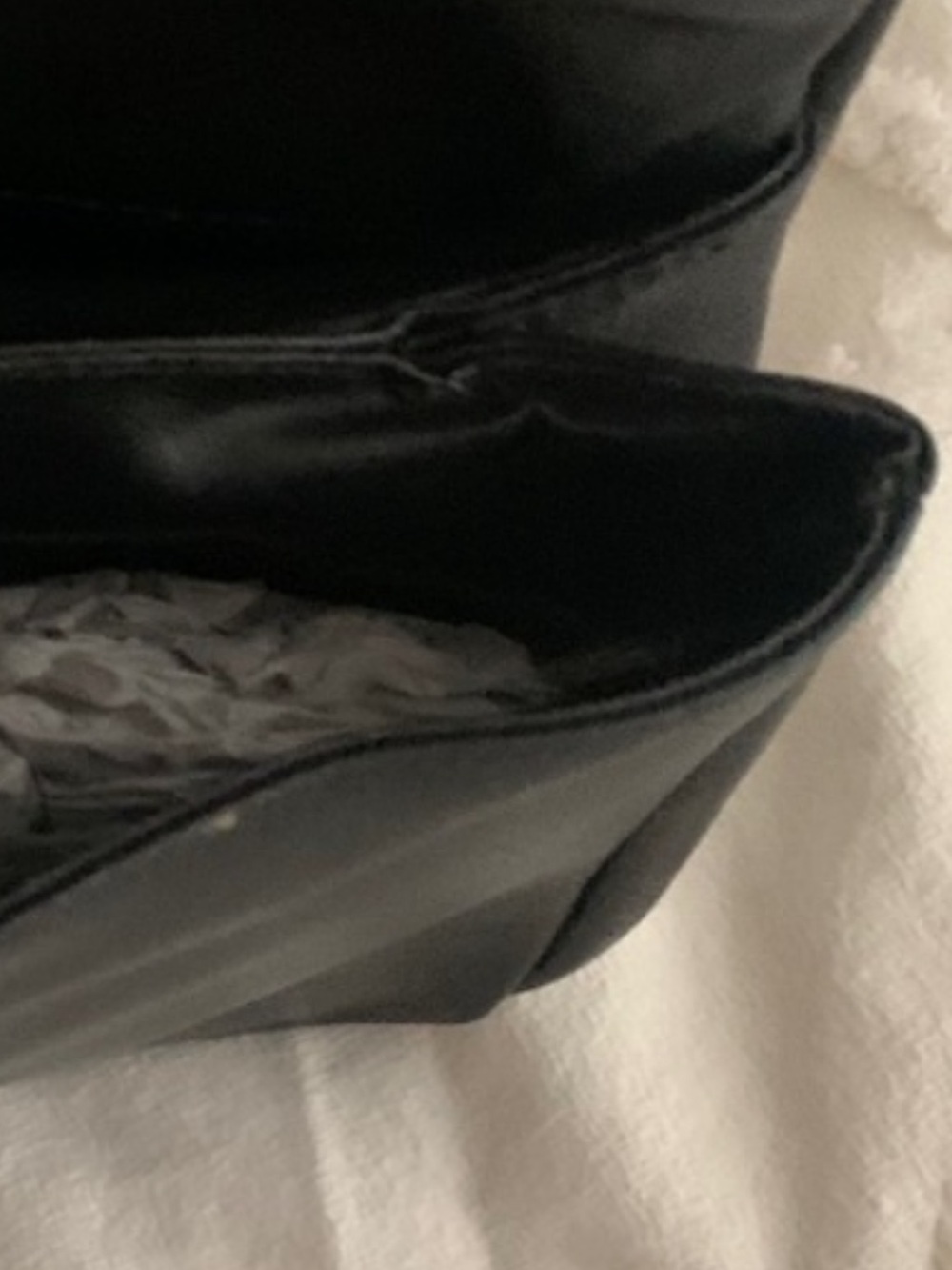 🌺 FINAL SALE 🌺 Italian genuine leather crossbody bag NWOT - Picture 8 of 8